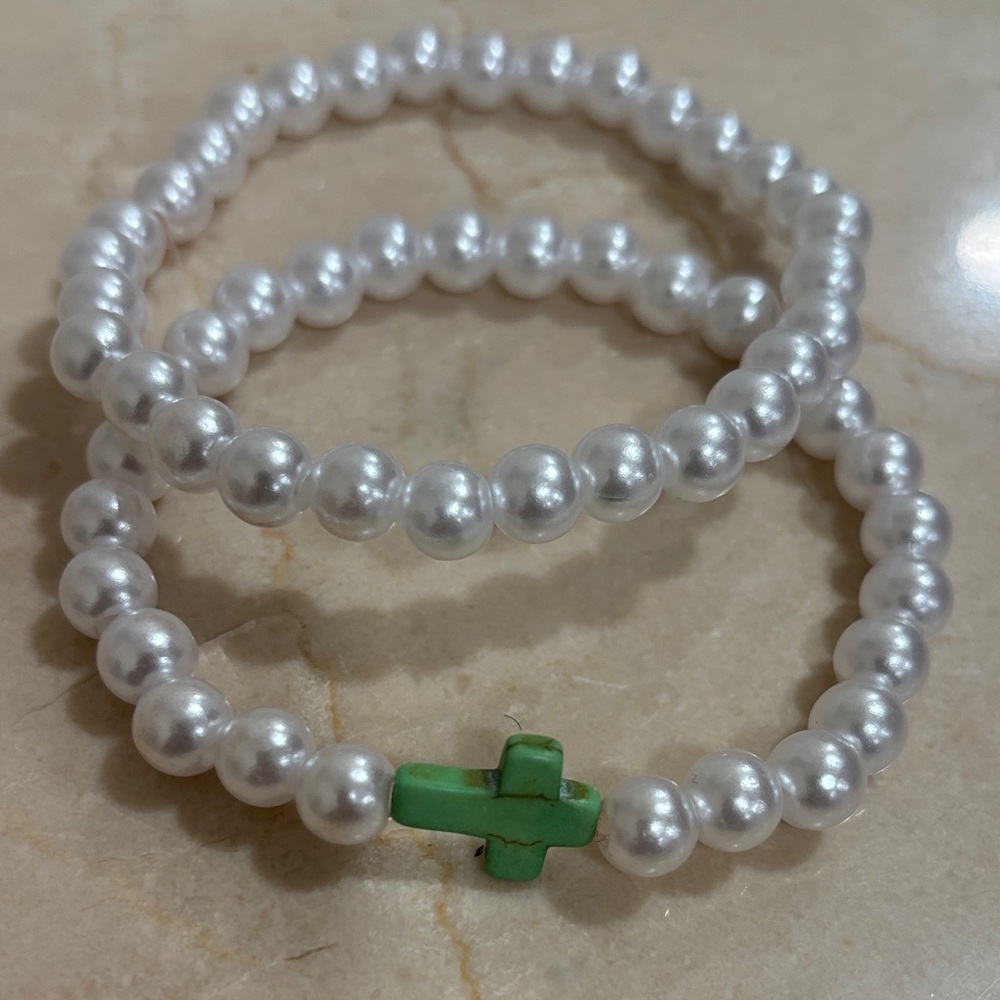 White Pearl Beaded Stretch Bracelets with Green Cross Accent